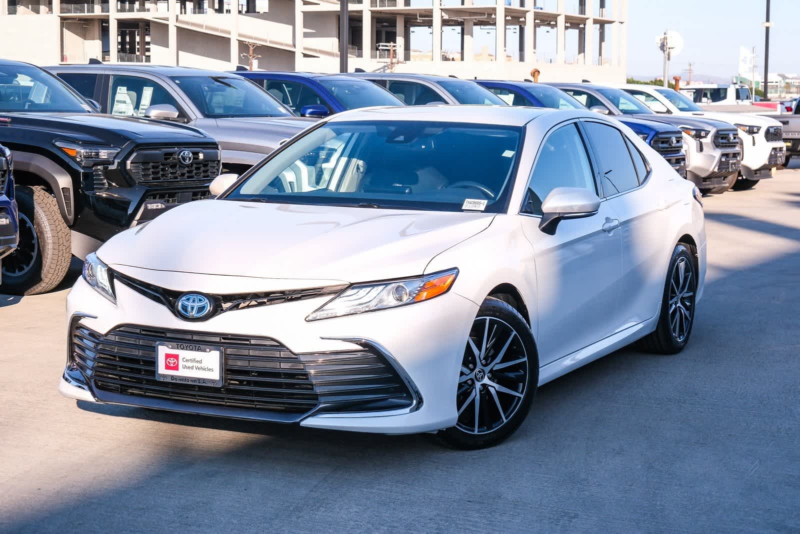 Thumbnail: 2022 Toyota Camry - 1