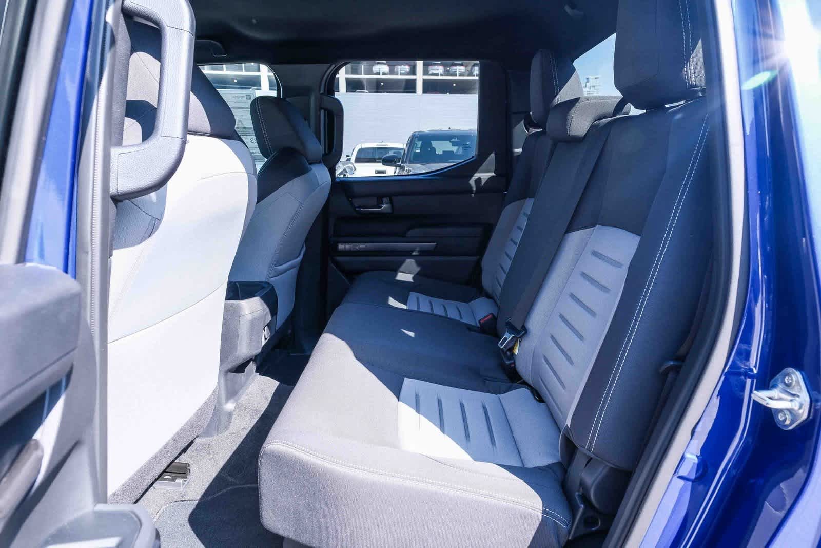 Thumbnail: 2025 Toyota Tacoma - 18