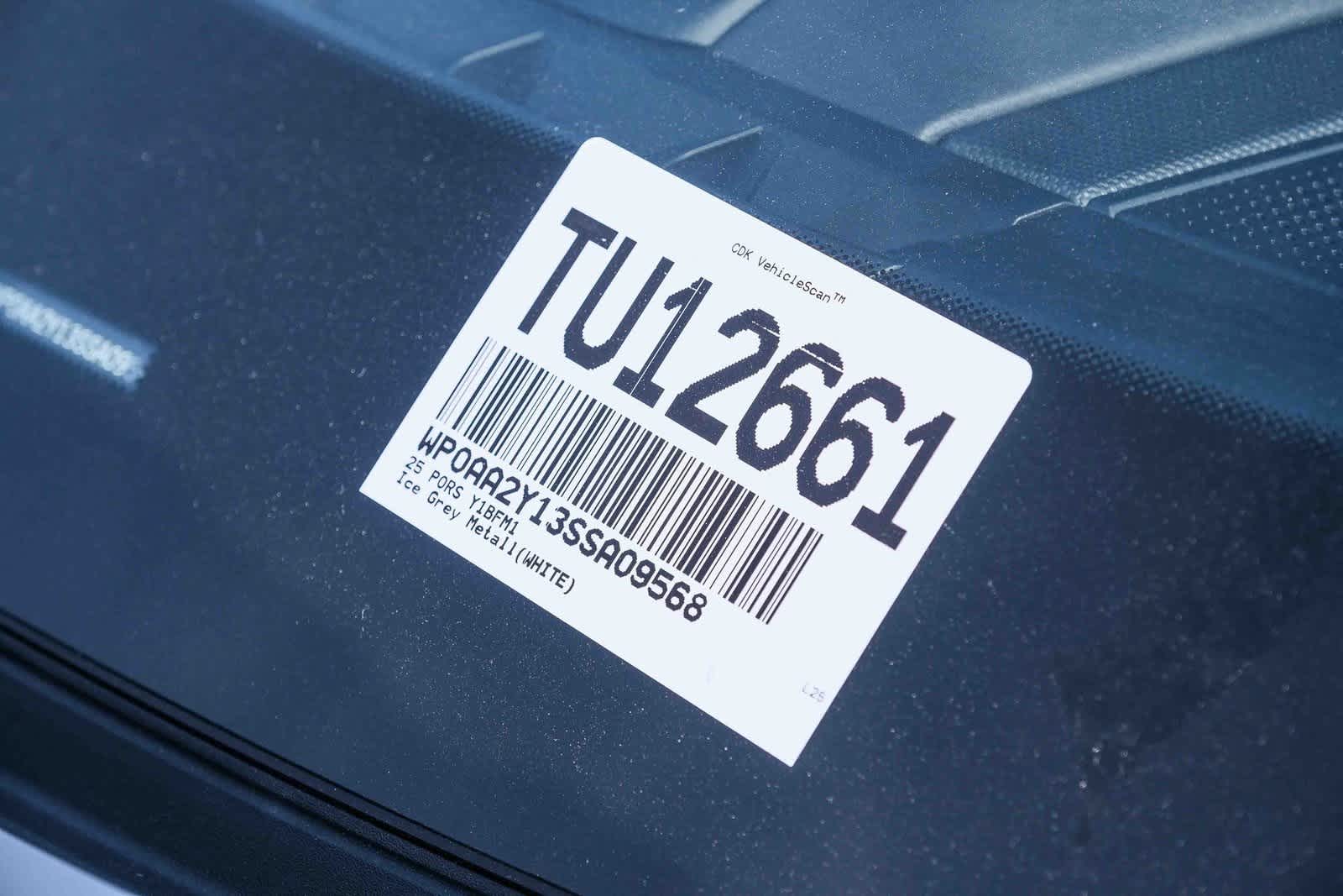 Thumbnail: 2025 Porsche Taycan - 28