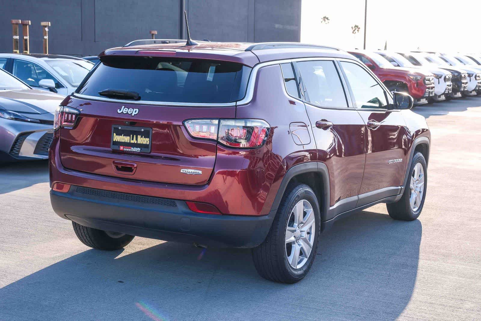 Thumbnail: 2022 Jeep Compass - 4