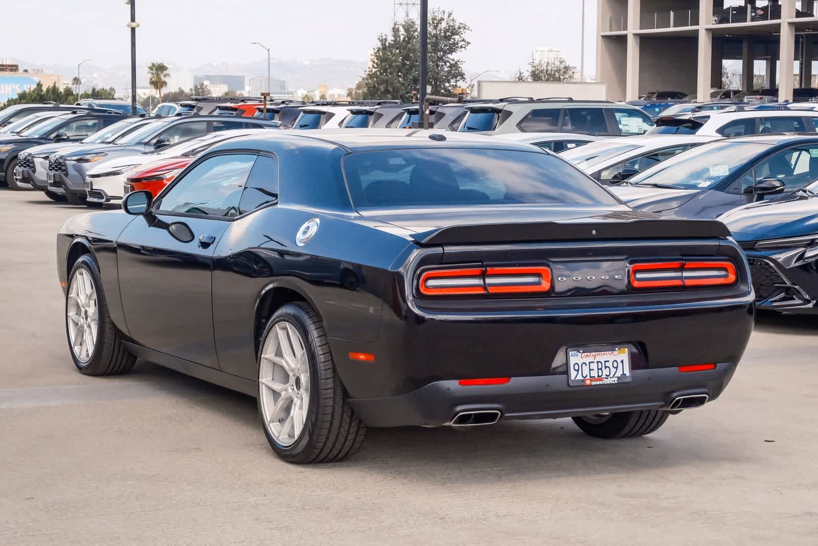Thumbnail: 2020 Dodge Challenger - 6