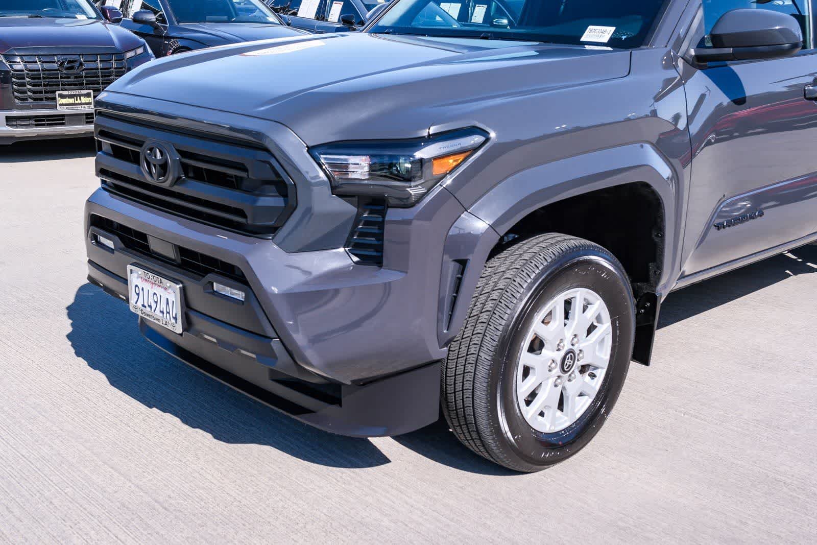 Thumbnail: 2024 Toyota Tacoma - 10