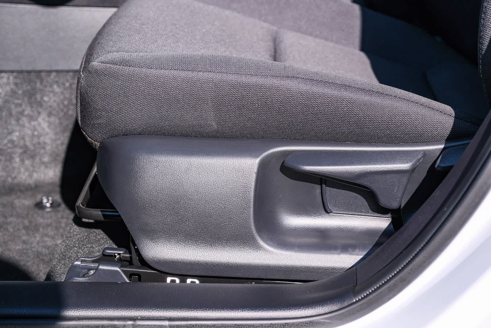 Thumbnail: 2025 Toyota Corolla - 24