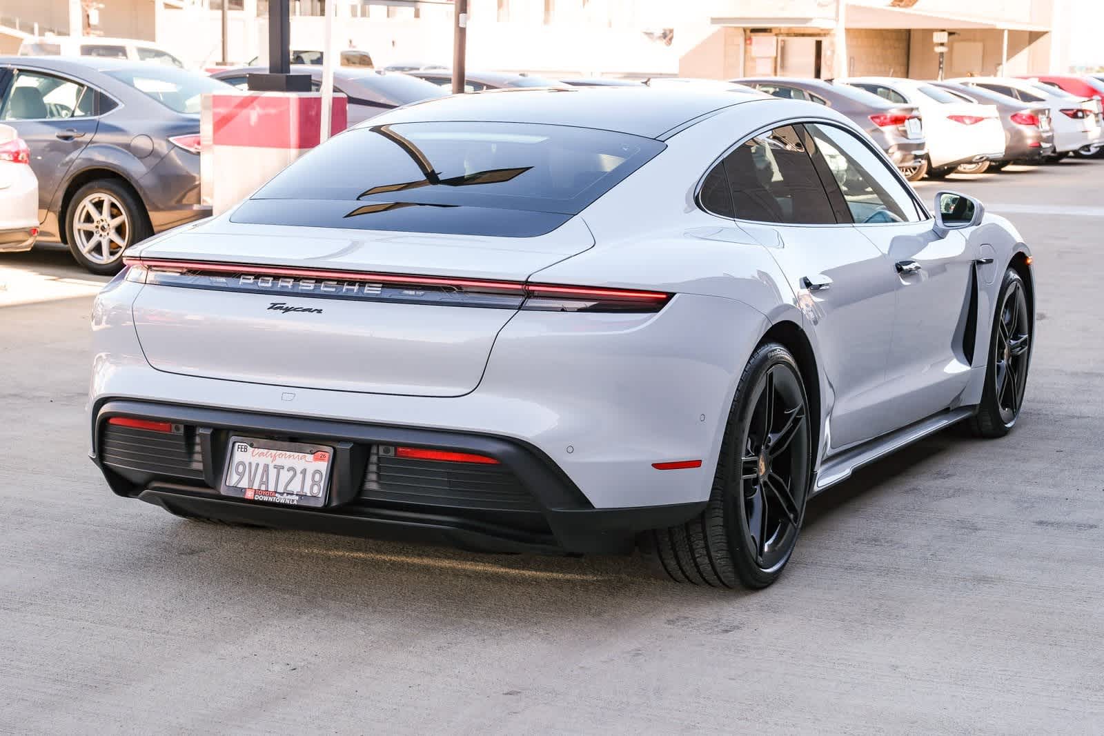 Thumbnail: 2025 Porsche Taycan - 4