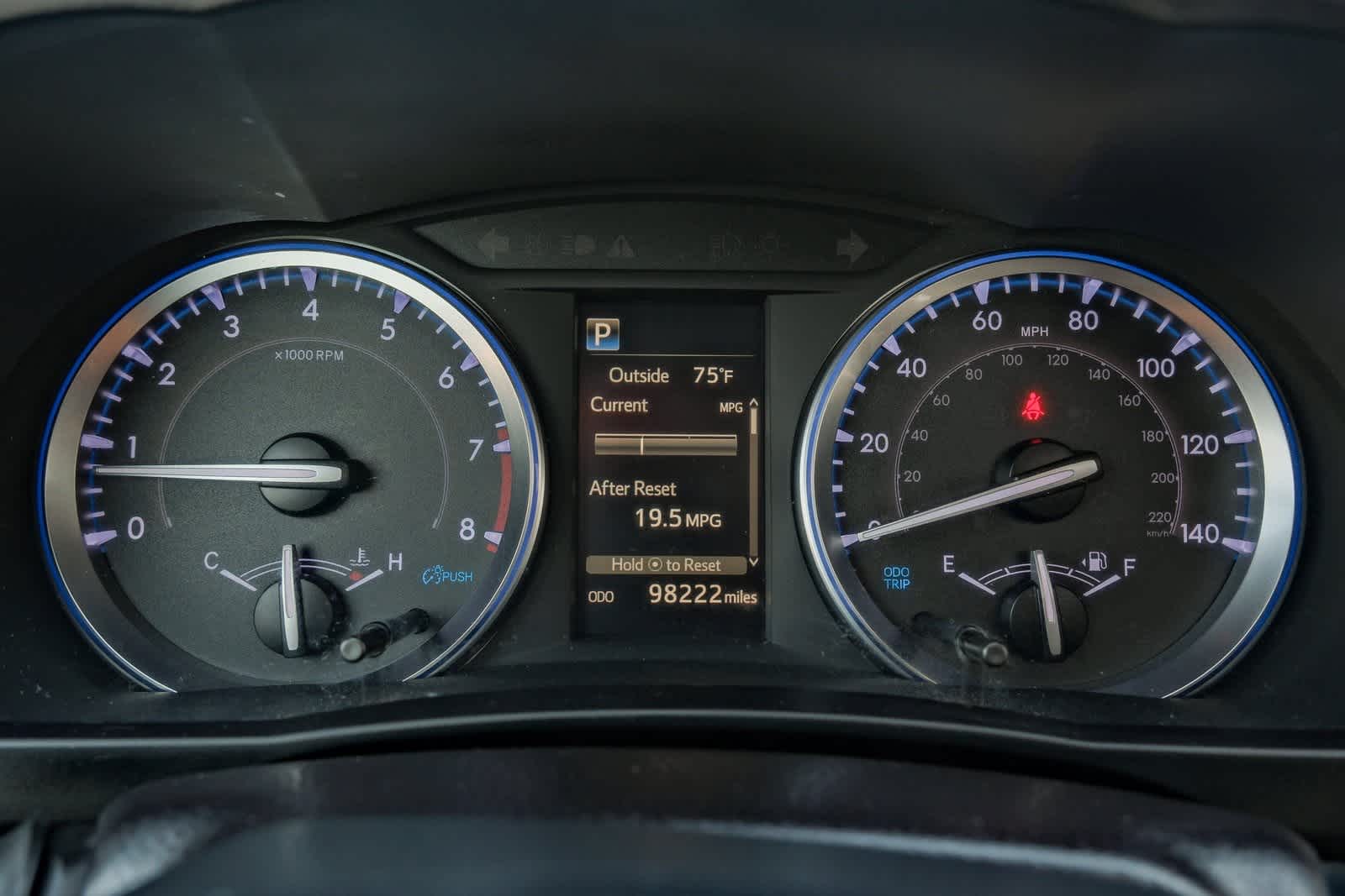 Thumbnail: 2019 Toyota Highlander - 25