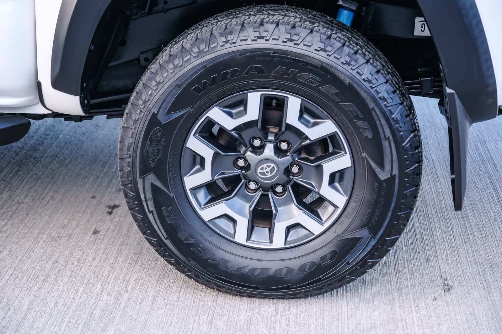 Thumbnail: 2021 Toyota Tacoma - 9