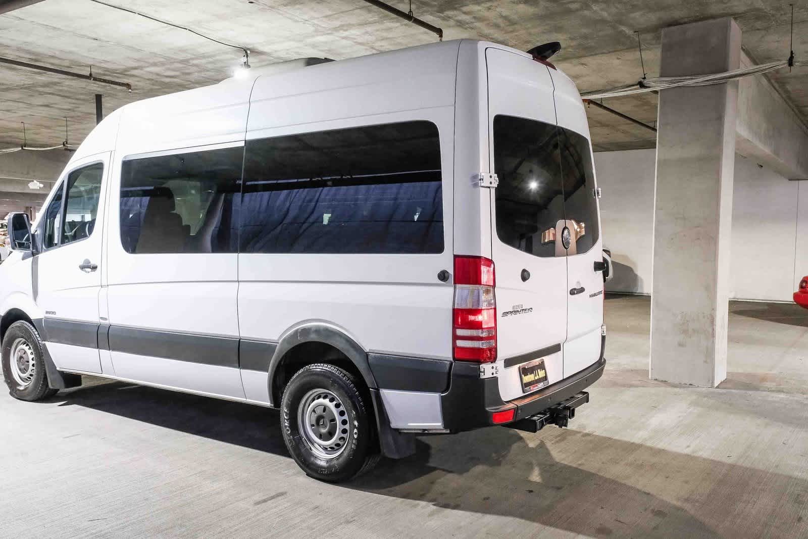 Thumbnail: 2016 Mercedes-Benz Sprinter - 8