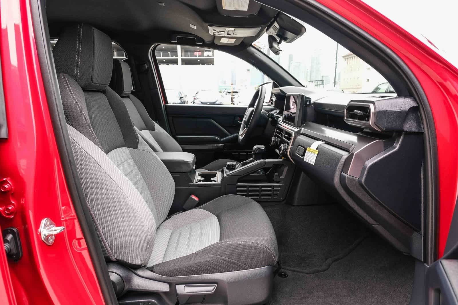 Thumbnail: 2025 Toyota 4Runner - 17