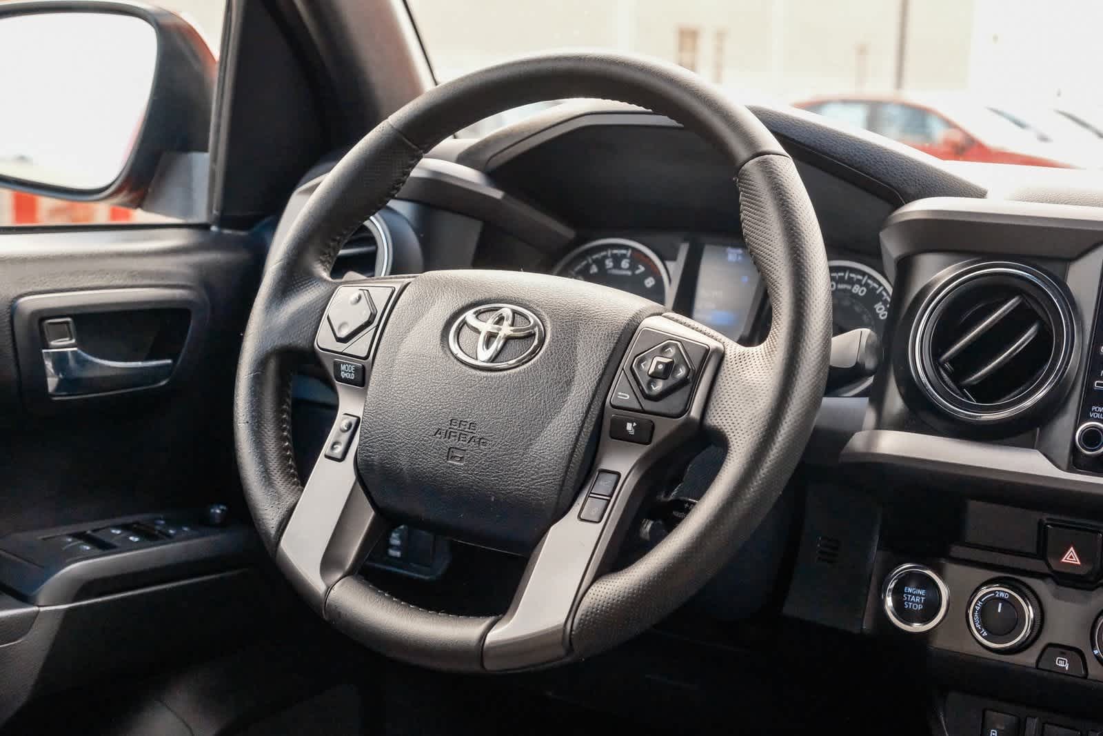 Thumbnail: 2020 Toyota Tacoma - 16