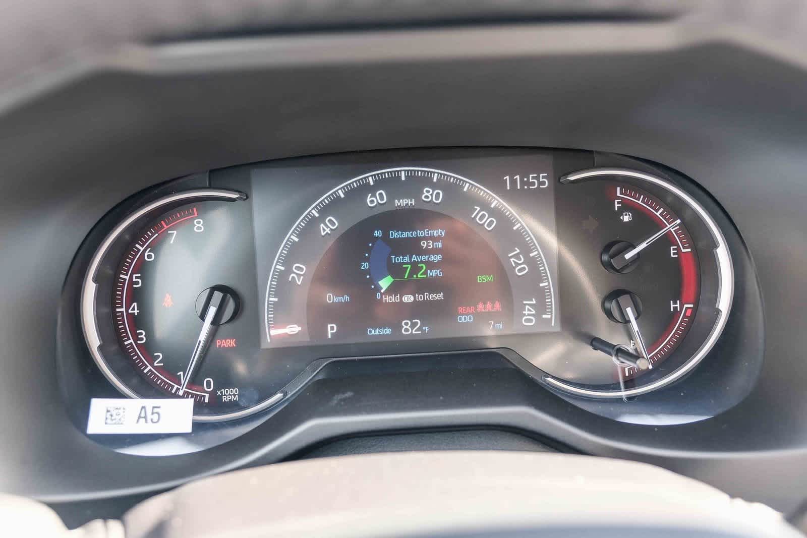 Thumbnail: 2025 Toyota RAV4 - 24