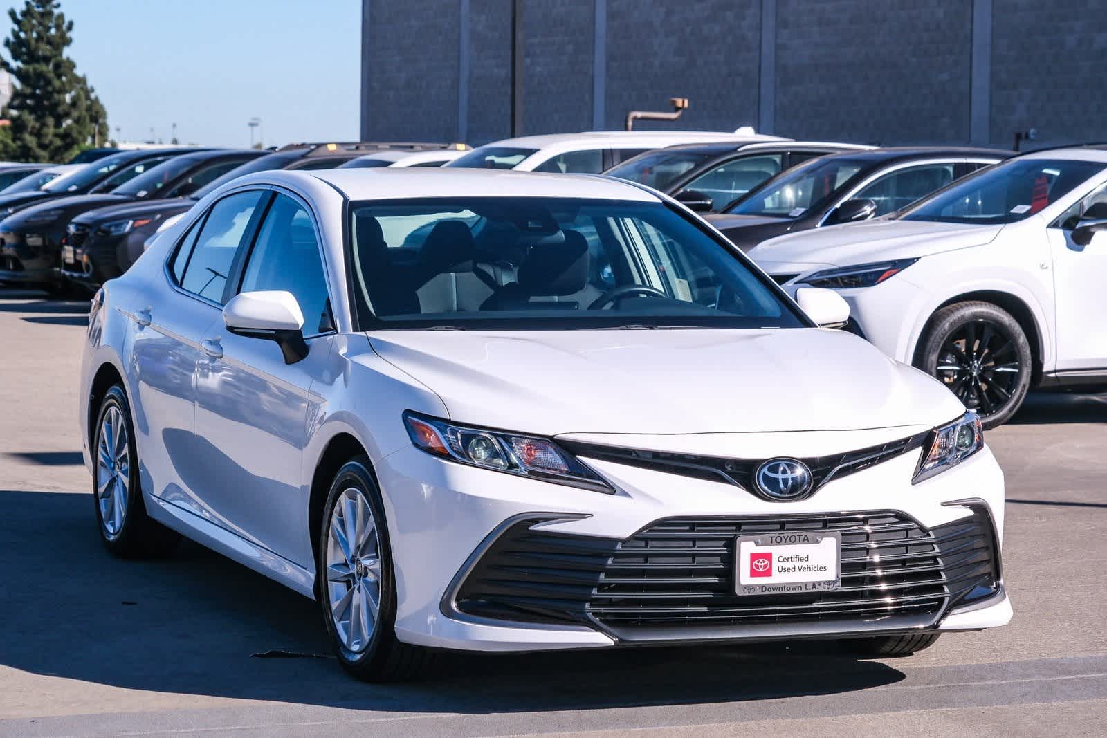 Thumbnail: 2024 Toyota Camry - 3
