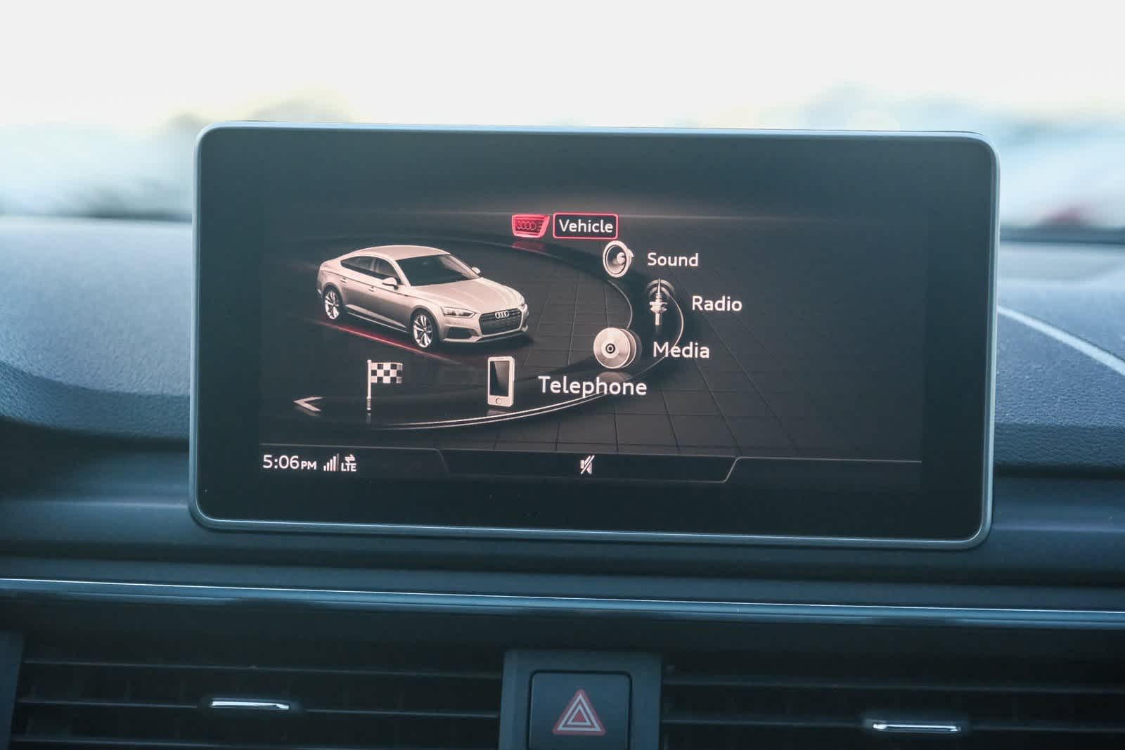 Thumbnail: 2018 Audi S5 - 16