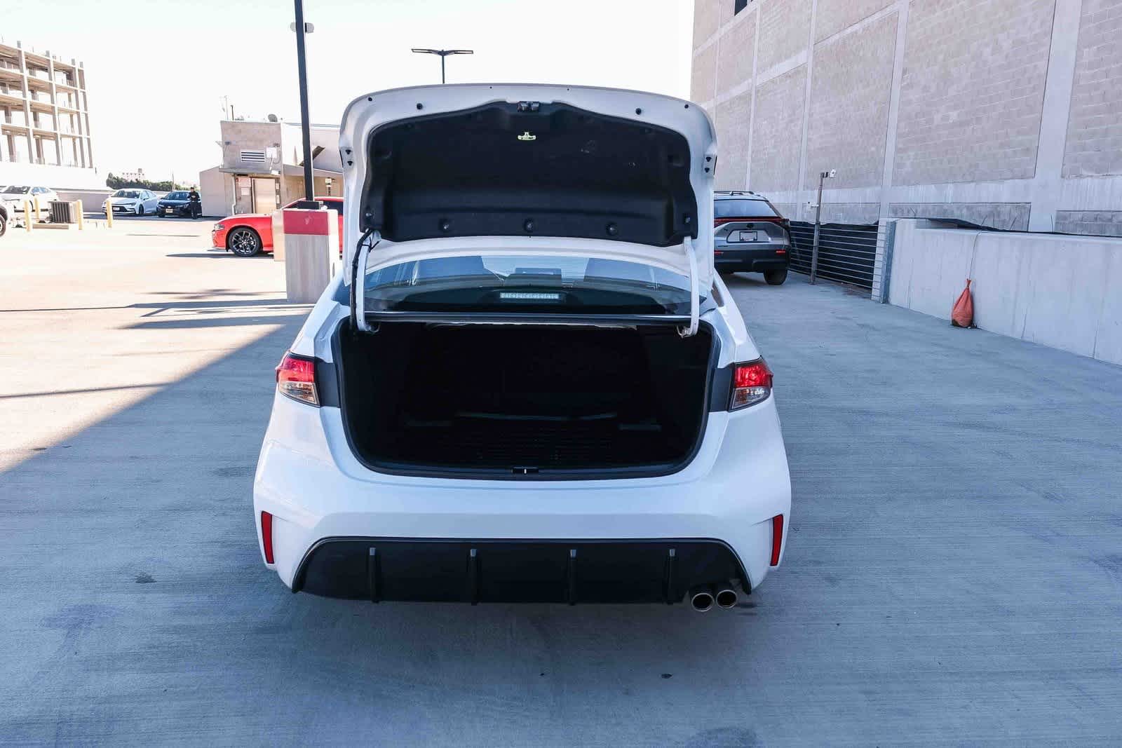 Thumbnail: 2025 Toyota Corolla - 24