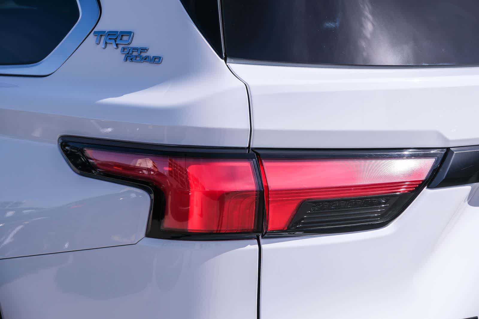 Thumbnail: 2025 Toyota Sequoia - 7