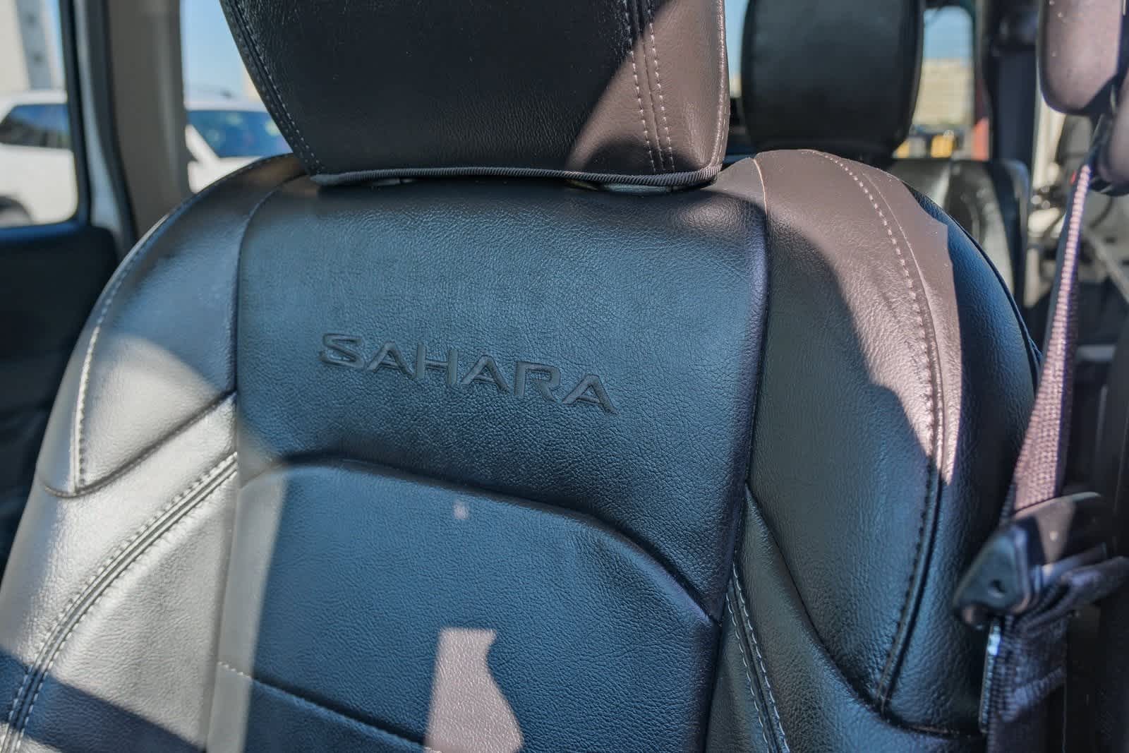 Thumbnail: 2023 Jeep Wrangler - 23