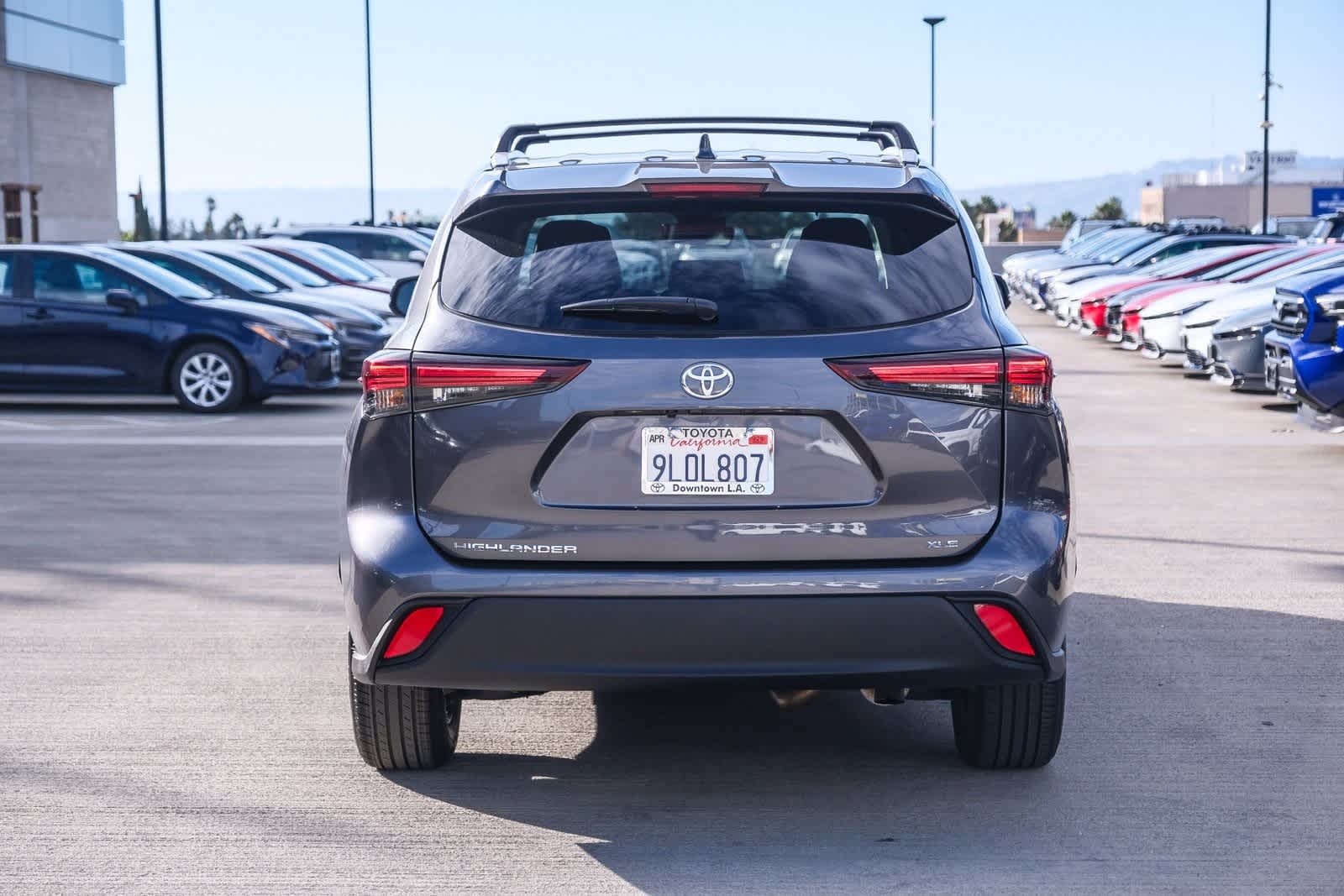 Thumbnail: 2024 Toyota Highlander - 5