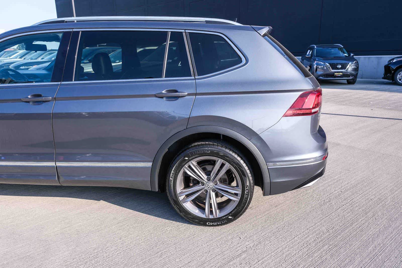 Thumbnail: 2018 Volkswagen Tiguan - 8