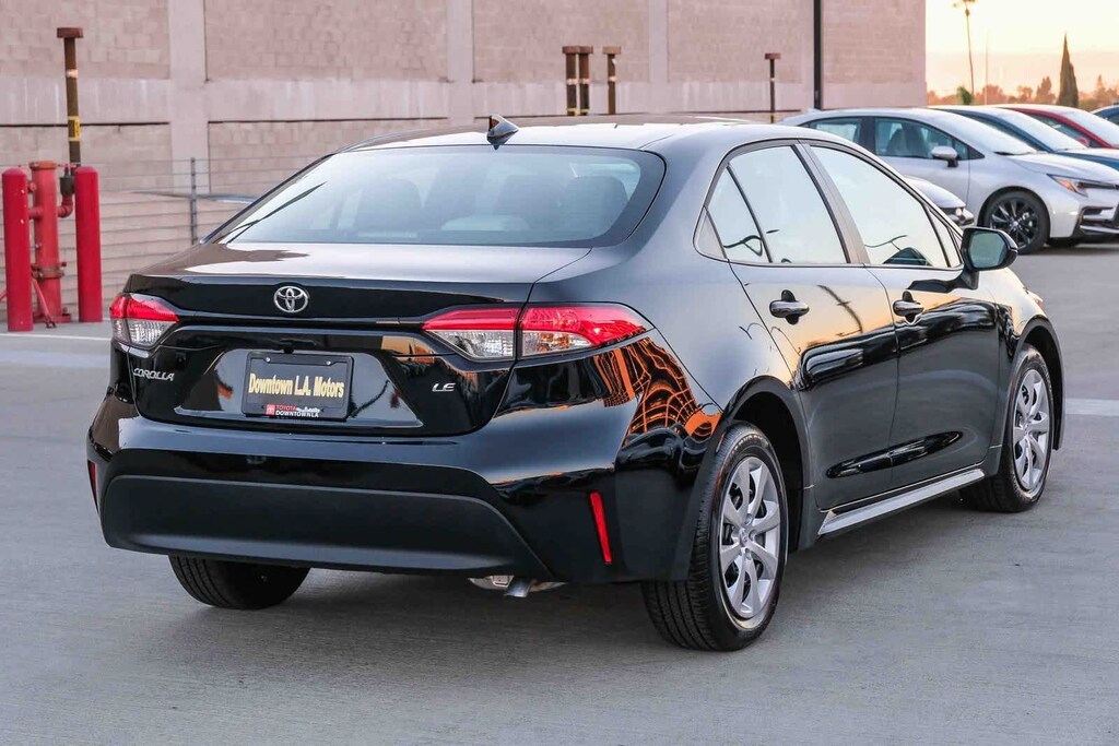 Certified 2025 Toyota Corolla LE Sedan