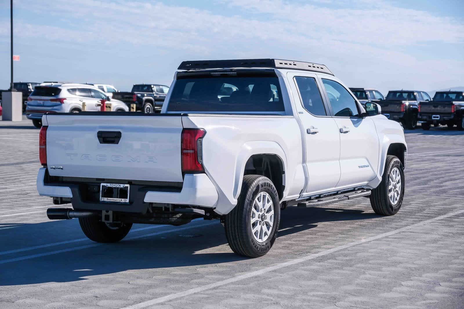 Thumbnail: 2025 Toyota Tacoma - 4