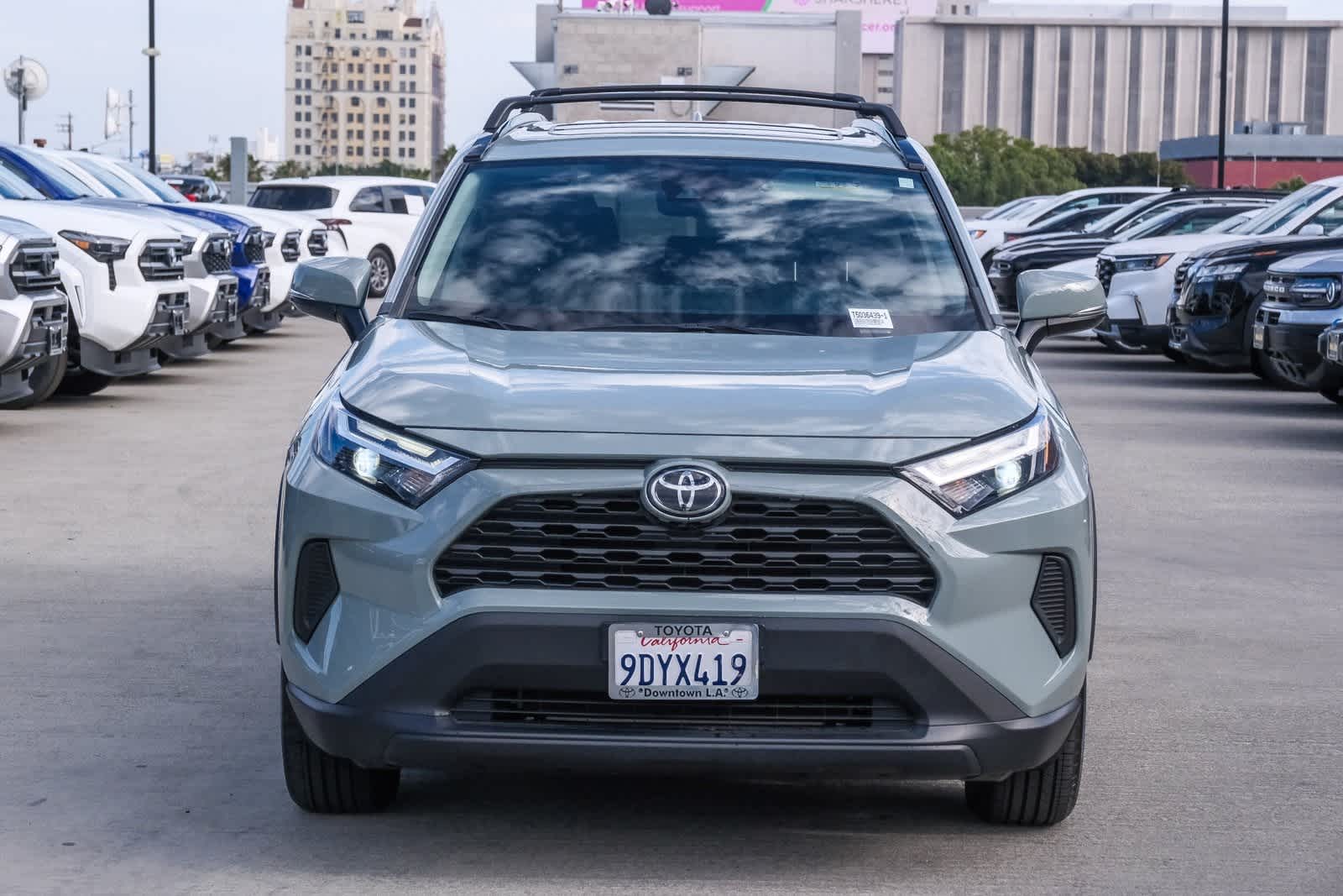 Thumbnail: 2022 Toyota RAV4 - 2