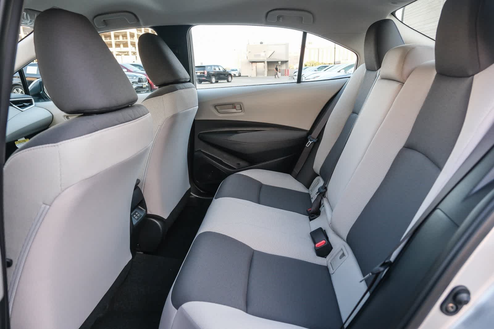 Thumbnail: 2025 Toyota Corolla - 19