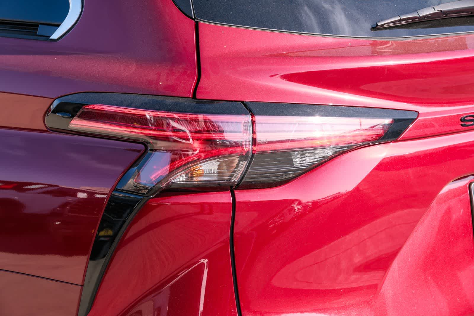 Thumbnail: 2021 Toyota Sienna - 7