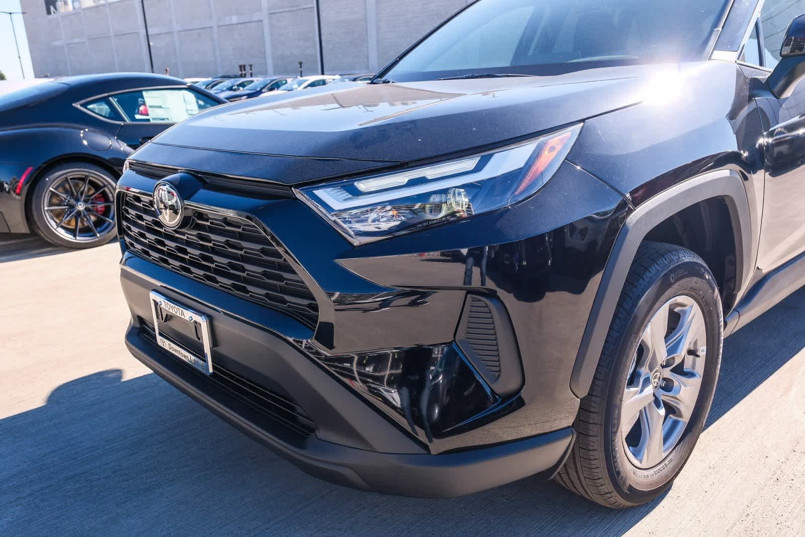 Thumbnail: 2025 Toyota RAV4 - 12