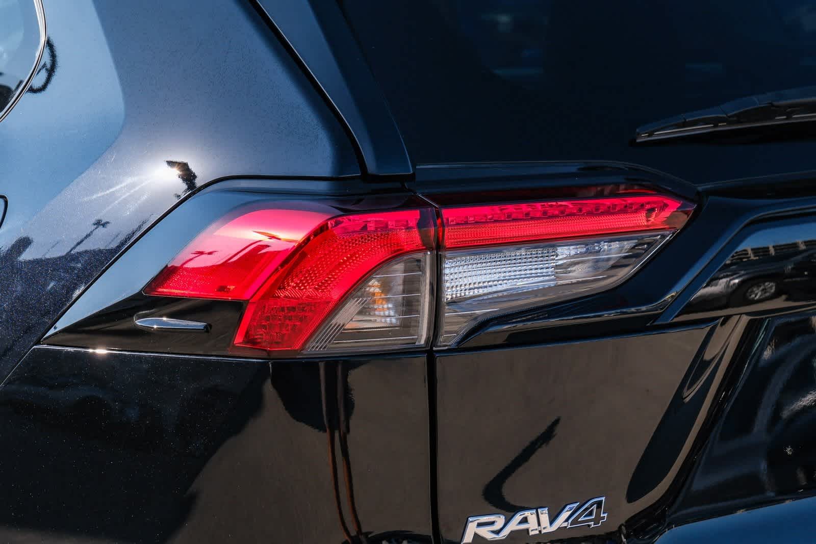 Thumbnail: 2023 Toyota RAV4 - 7