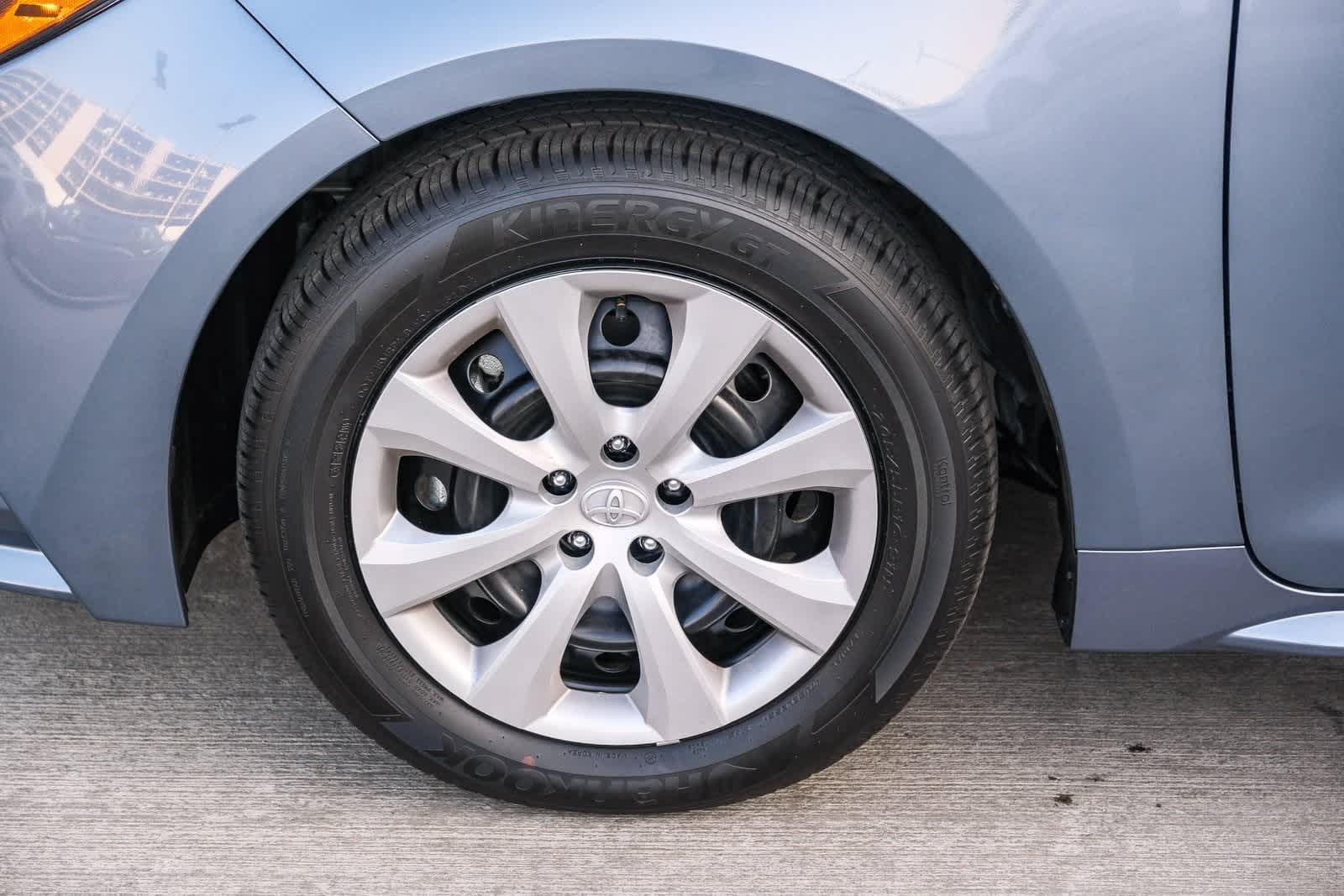 Thumbnail: 2025 Toyota Corolla - 10