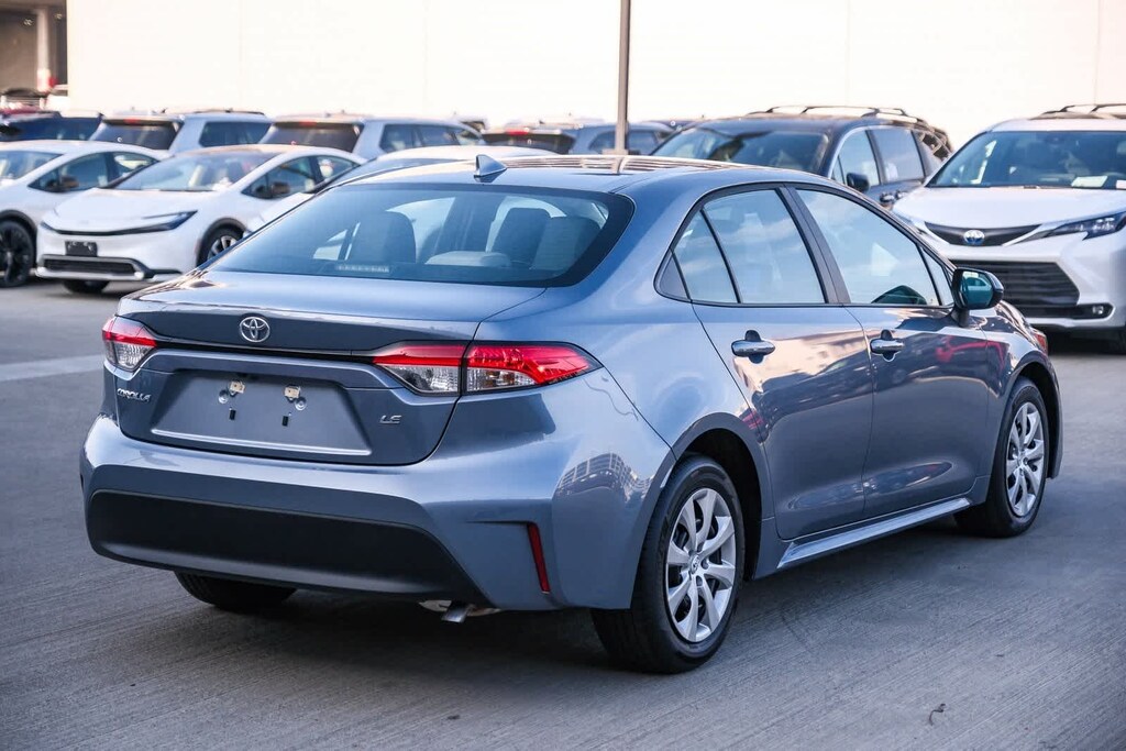 Certified 2025 Toyota Corolla LE Sedan