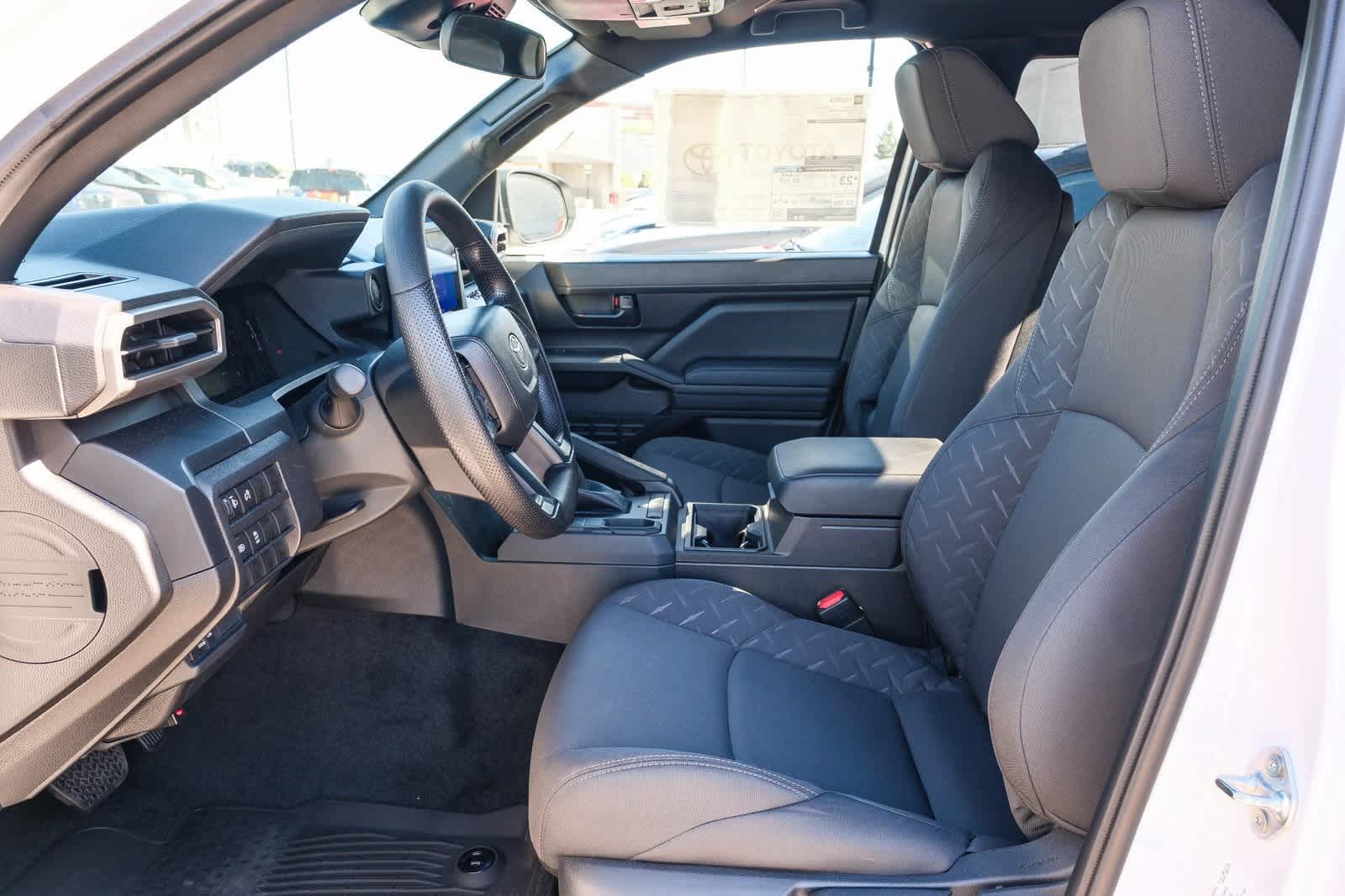 Thumbnail: 2025 Toyota Tacoma - 18