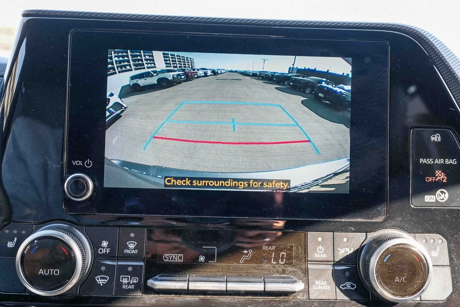 Thumbnail: 2025 Toyota Highlander - 24