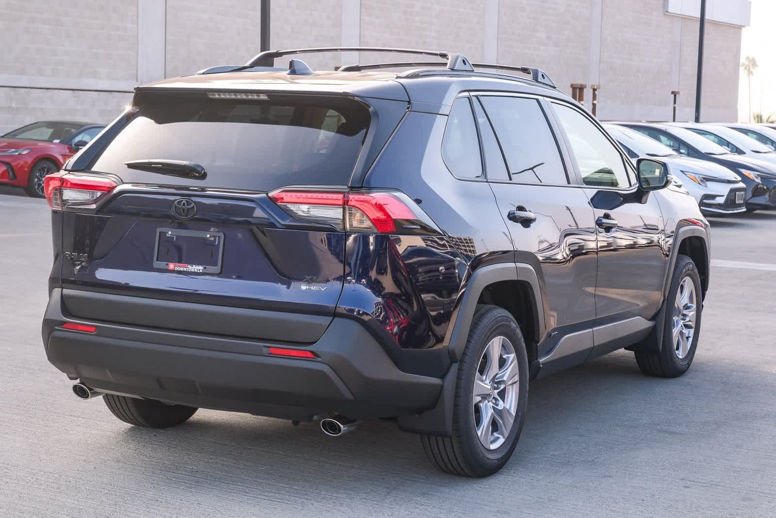 Thumbnail: 2025 Toyota RAV4 - 4