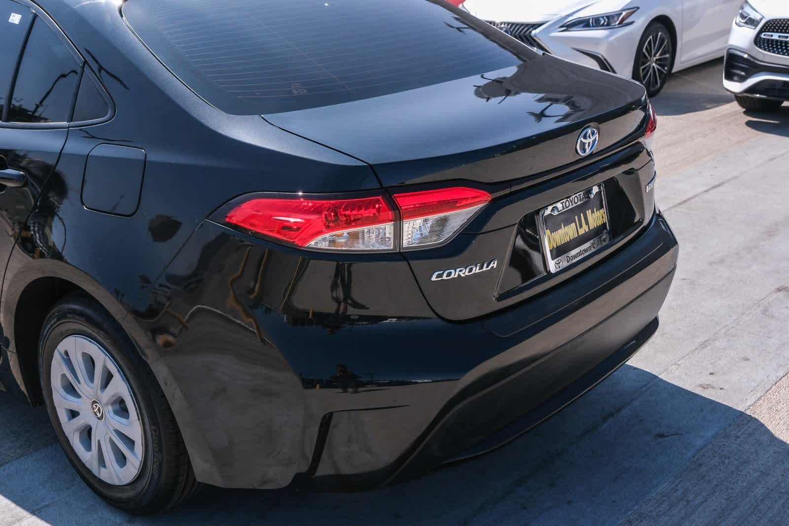 Thumbnail: 2022 Toyota Corolla - 8