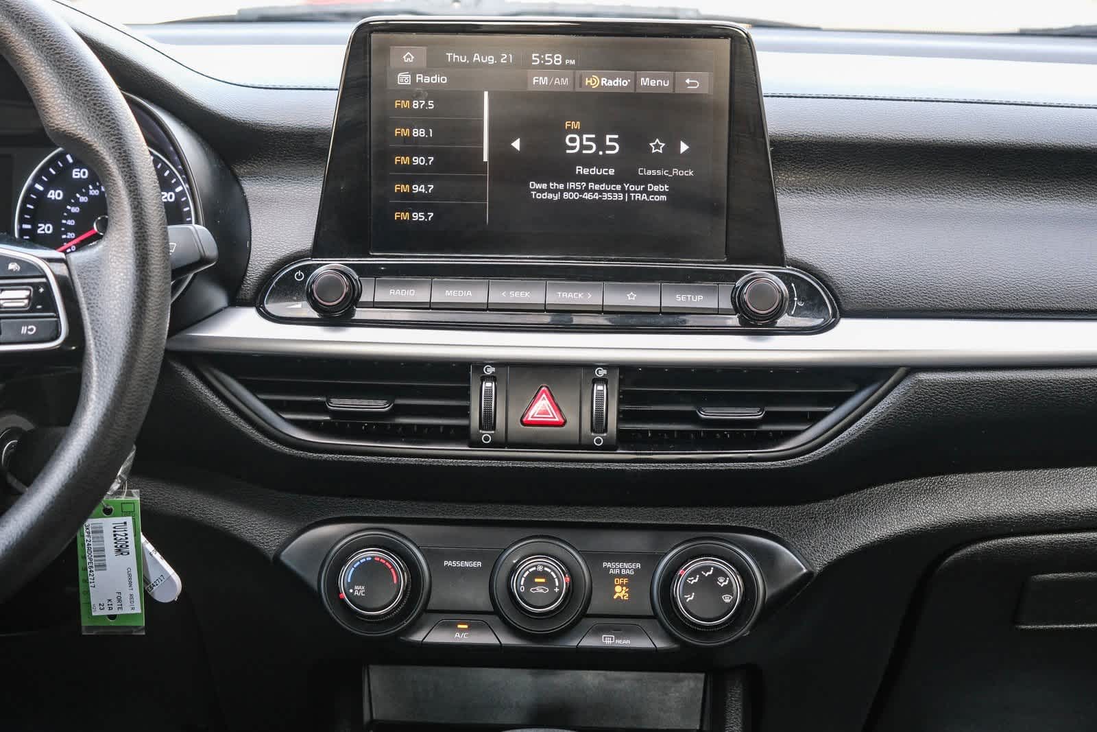 Thumbnail: 2023 Kia Forte - 14