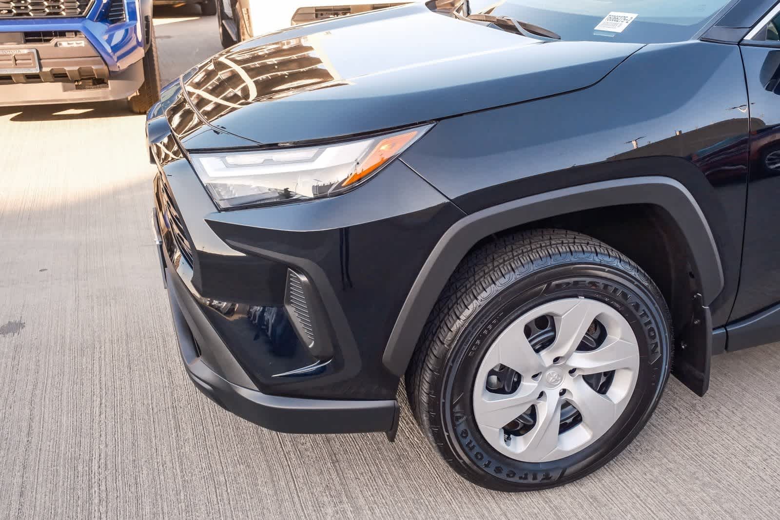 Thumbnail: 2024 Toyota RAV4 - 12