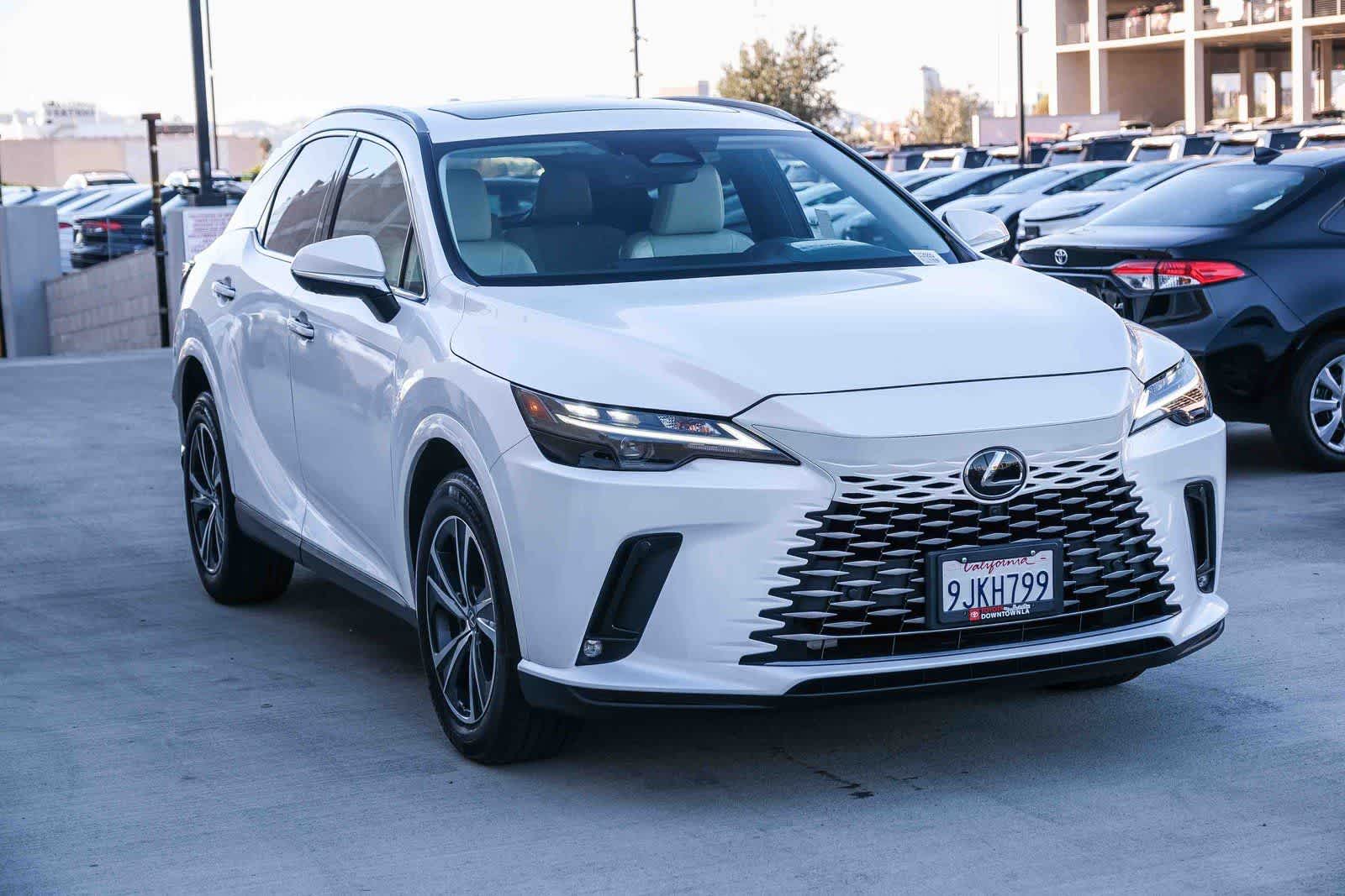 Thumbnail: 2024 Lexus RX - 3