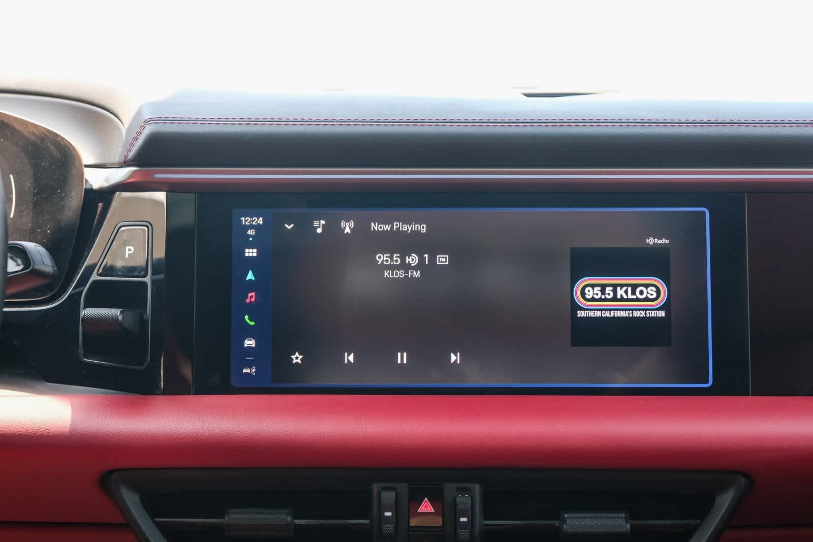 Thumbnail: 2024 Porsche Macan - 14