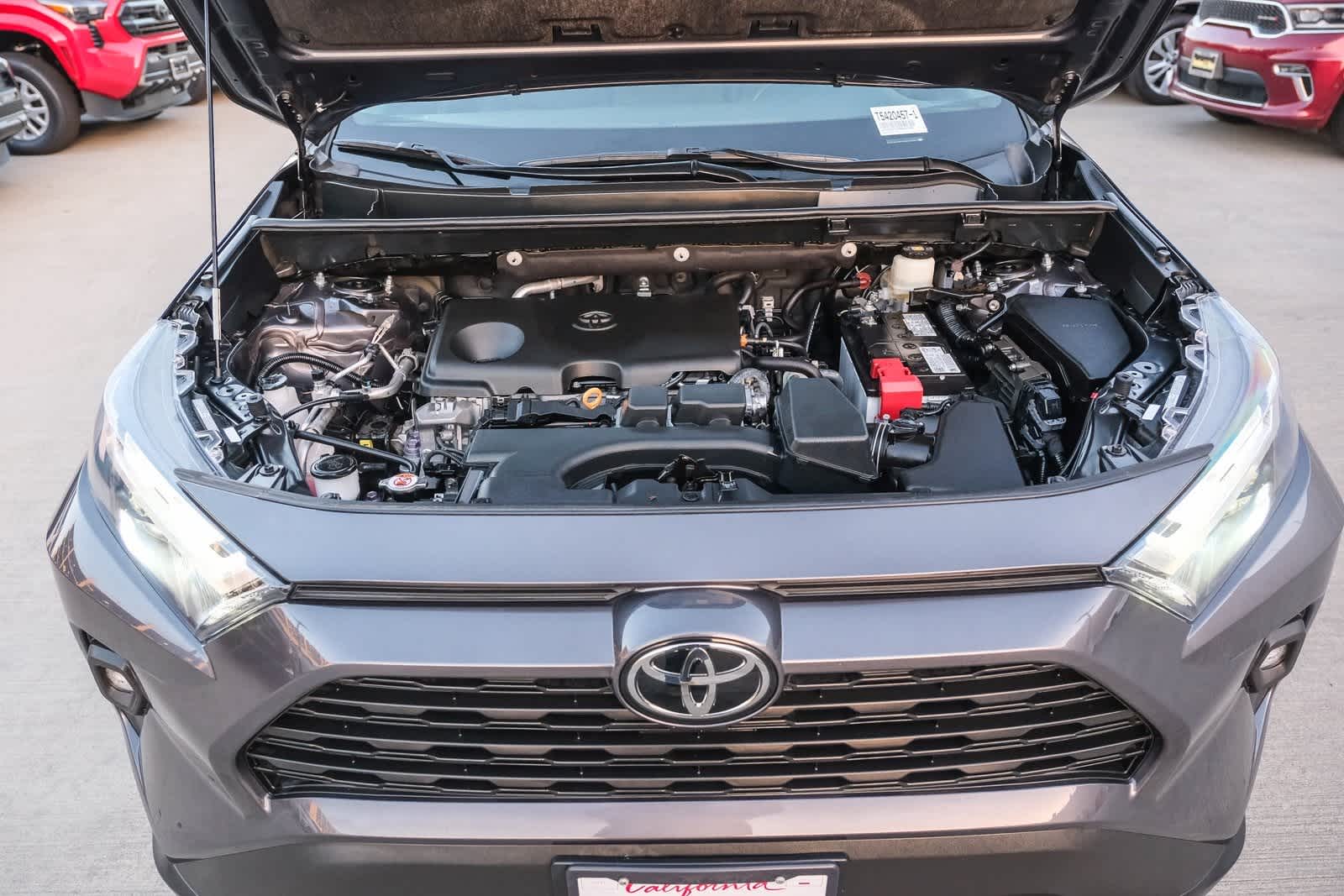 Thumbnail: 2022 Toyota RAV4 - 25