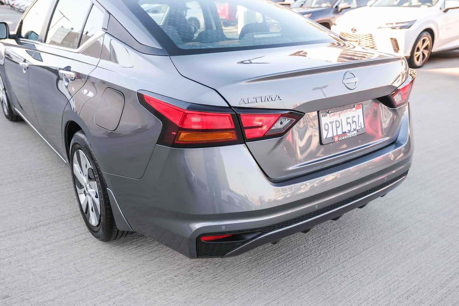 Thumbnail: 2025 Nissan Altima - 8