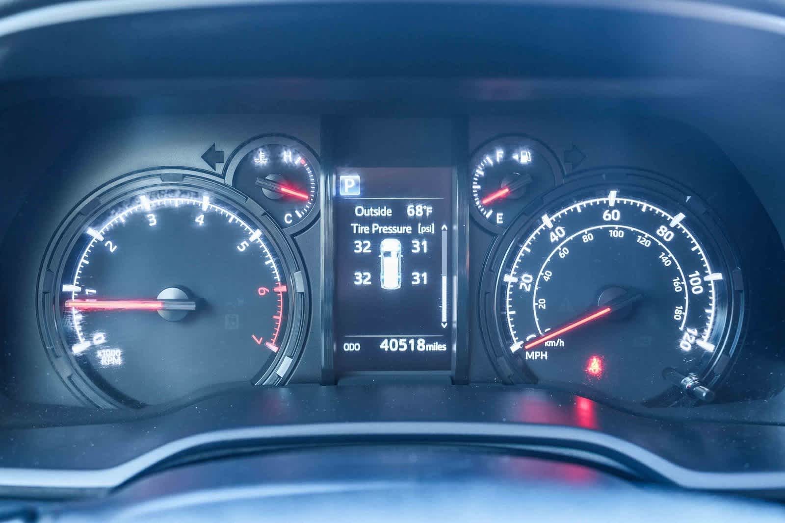 Thumbnail: 2024 Toyota 4Runner - 25