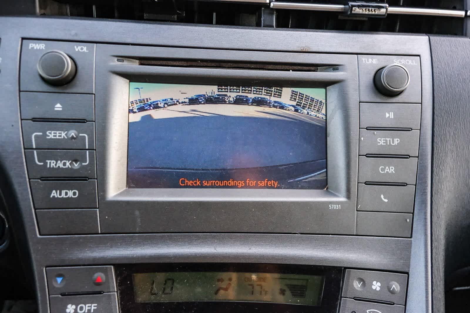 Thumbnail: 2015 Toyota Prius - 26