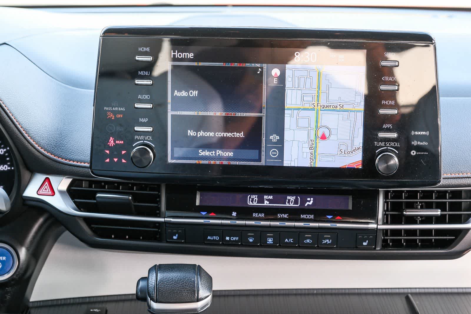 Thumbnail: 2021 Toyota Sienna - 14