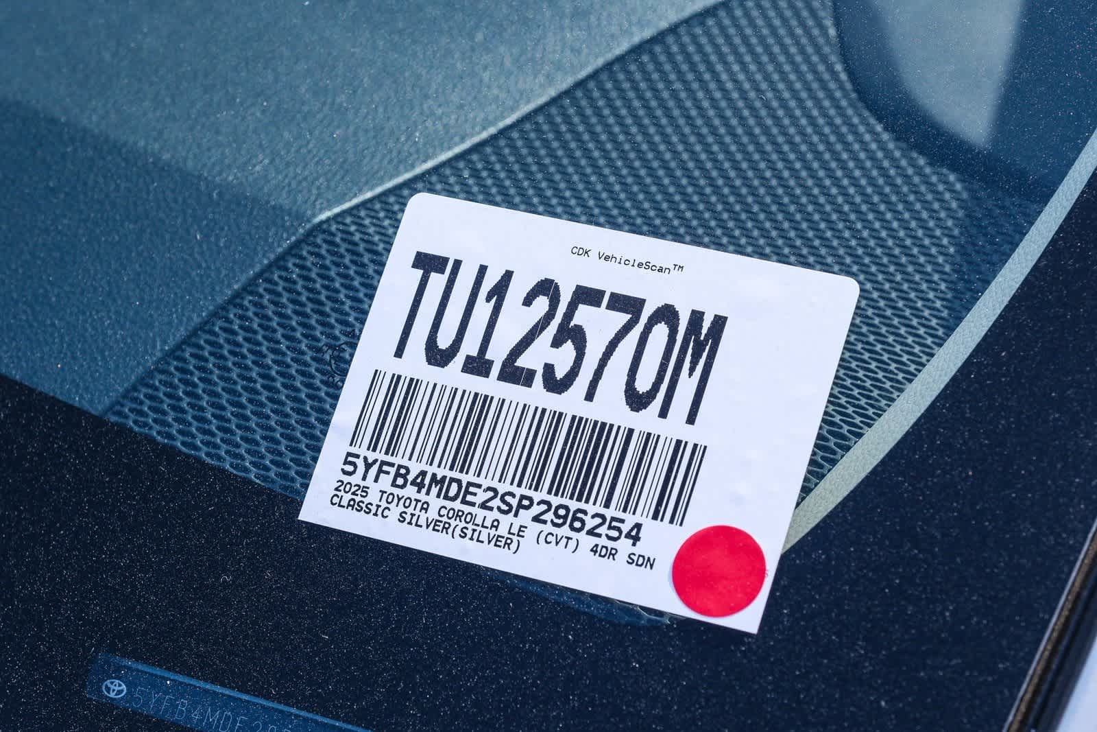 Thumbnail: 2025 Toyota Corolla - 28