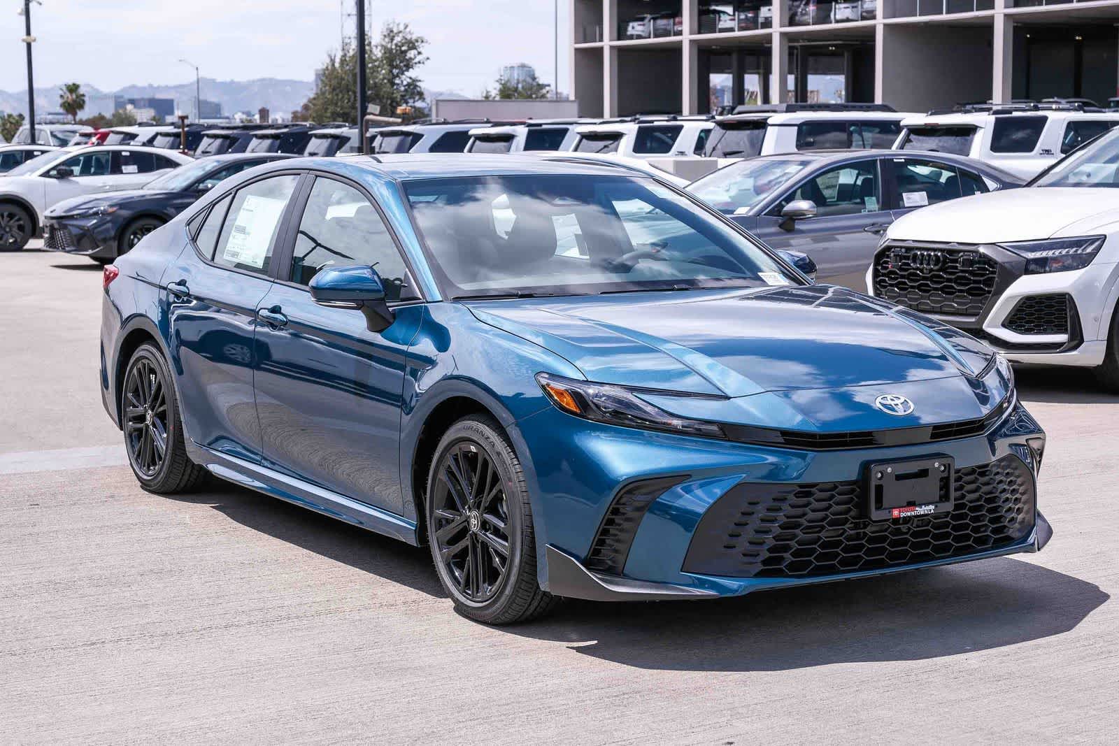 Thumbnail: 2026 Toyota Camry - 3