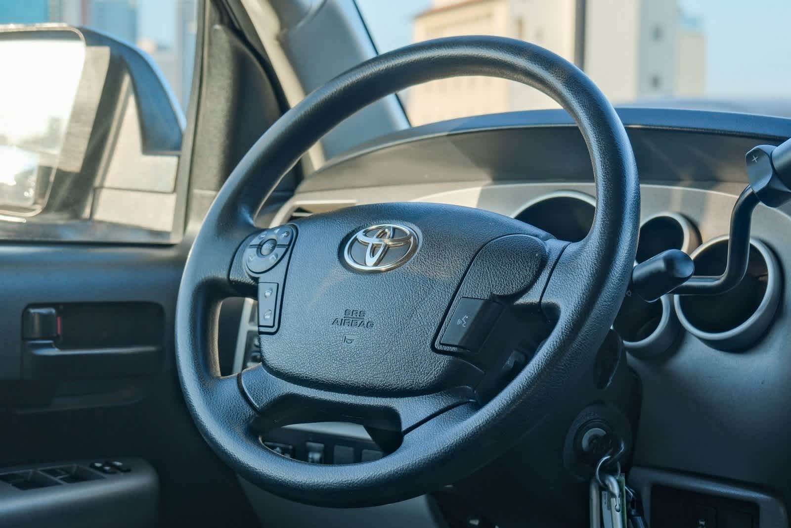 Thumbnail: 2013 Toyota Tundra - 15