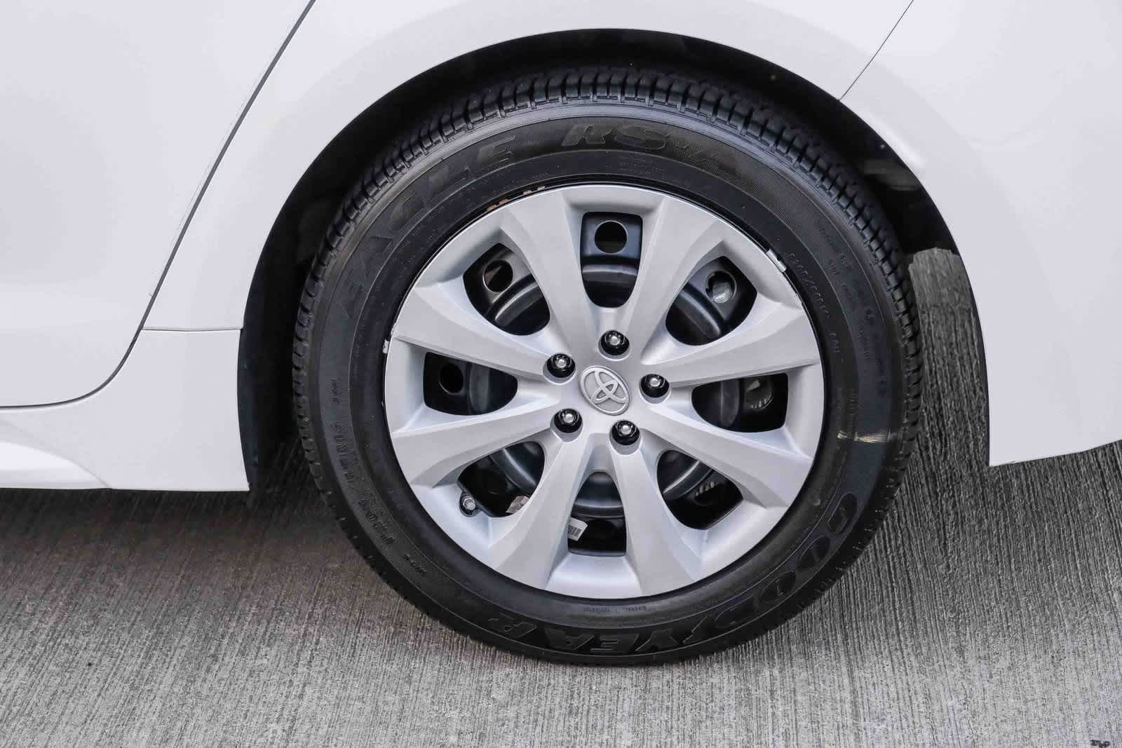 Thumbnail: 2021 Toyota Corolla - 9