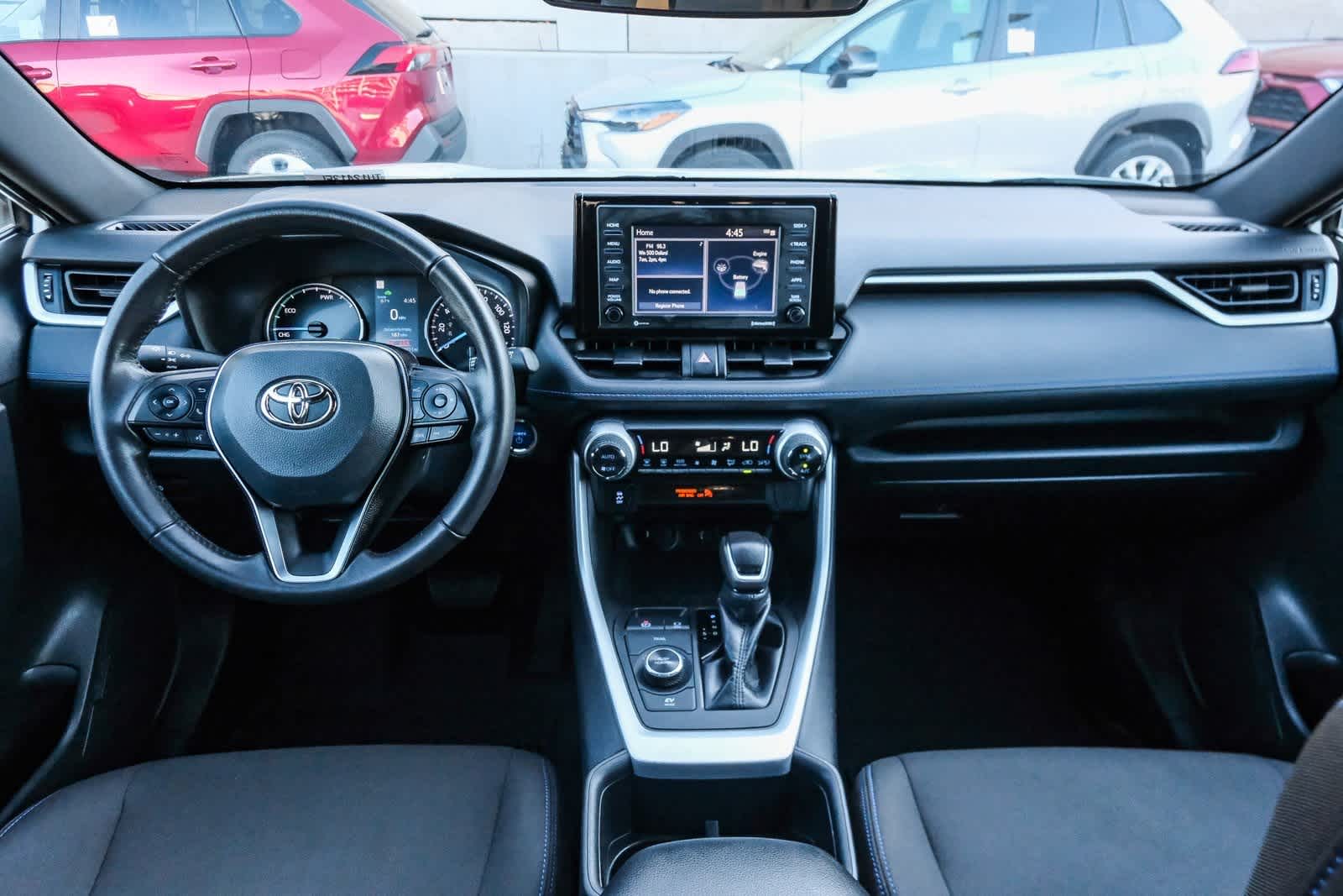 Thumbnail: 2022 Toyota RAV4 - 13