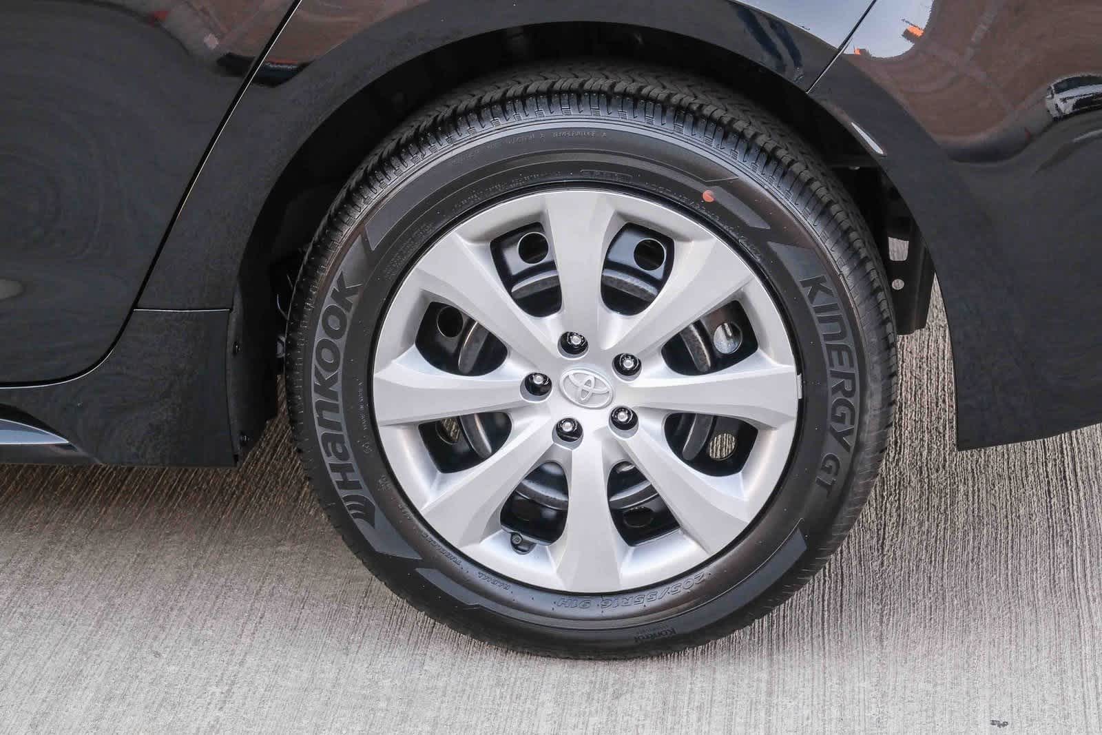 Thumbnail: 2025 Toyota Corolla - 9