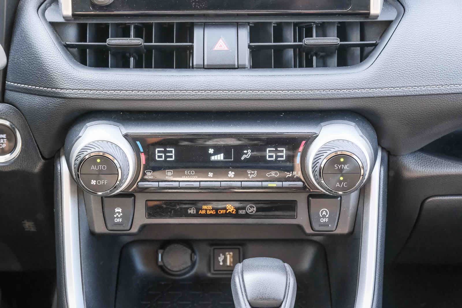 Thumbnail: 2024 Toyota RAV4 - 16